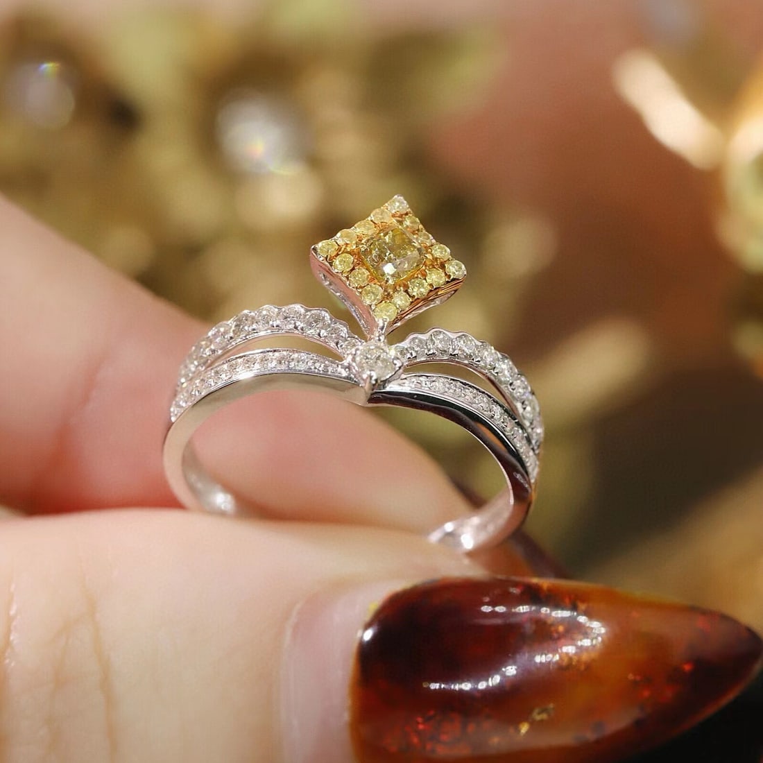 14k Gold 0.52 Ctw Natural Yellow Diamond & Diamond Ring - 3