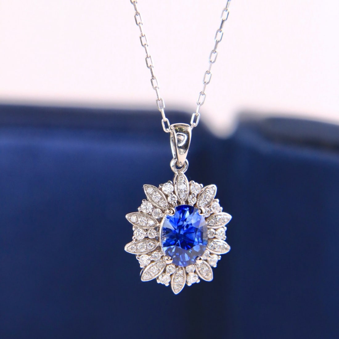 14k Gold 1.34 Ctw Natural Sapphire & Diamond Necklace - 4