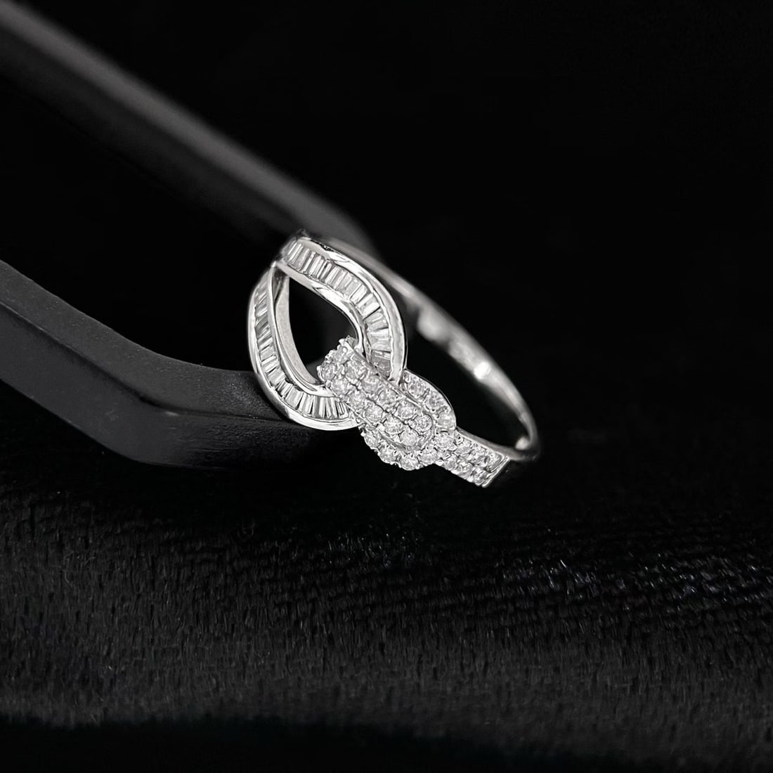 14k Gold 0.5 Ct Natural H Diamond Ring - 3