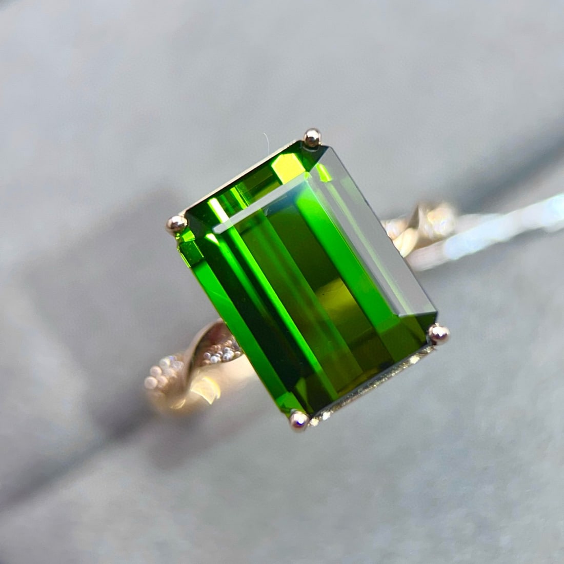 14k Gold 5.10 Ctw Natural Tourmaline & Diamond Ring - 3