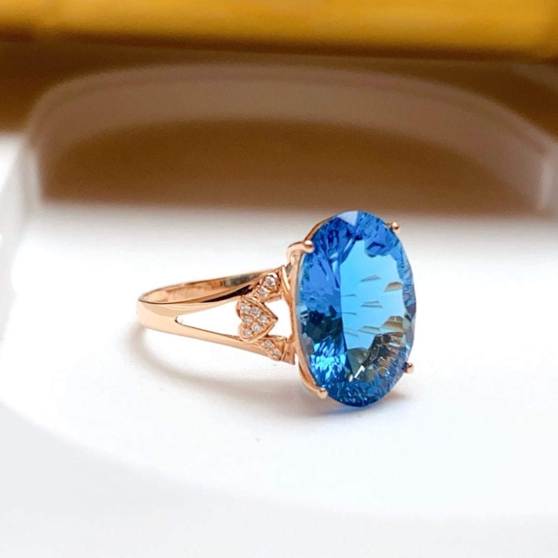 14k Gold 6.80 Ct Natural Topaz & Diamond Ring - 2