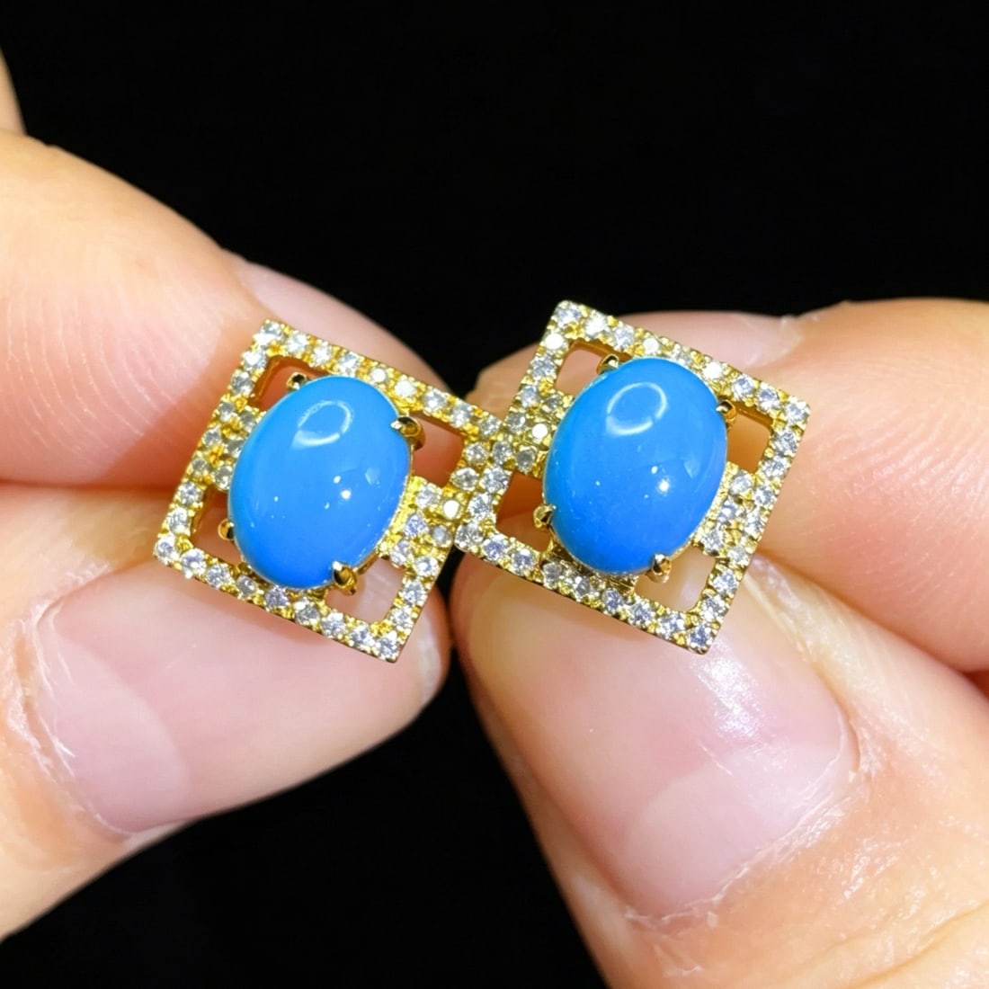 14k Gold 2.25 Ctw Natural Blue Turquoise & Diamond Earrings - 3