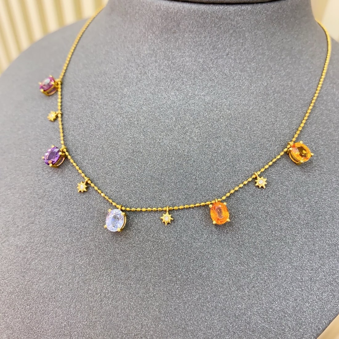 14k Gold 3.65 Ct Natural Sapphire & Diamond Necklace - 2