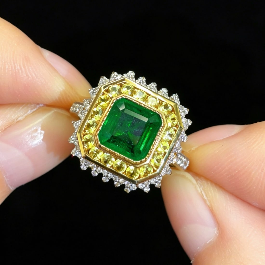 14k Gold 2.56 Ctw Vivid Green Natural Emerald & Sapphire Ring - 3