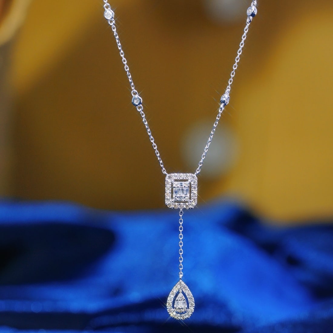 14k Gold 0.50 Ct Natural H Diamond Necklace: Ref:231192217 // gold content:14k gold // main gemstone:diamond // shape:multiple // carat weight:0. 50ct // clarity grade:vs-si // color:h // treatment:natural // Condition: New Low Estimate: