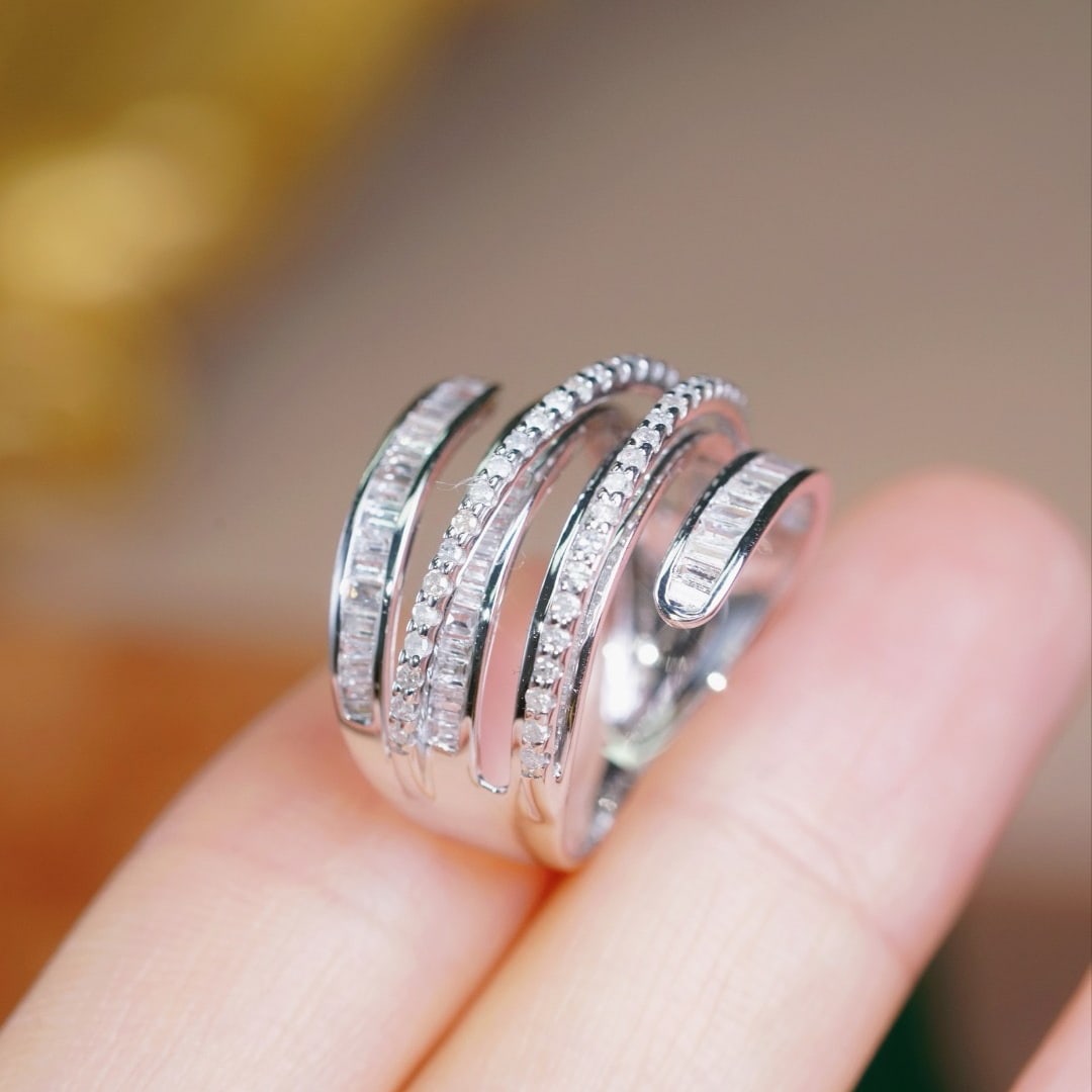 14k Gold 1.05 Ct Natural H Diamond Ring - 2