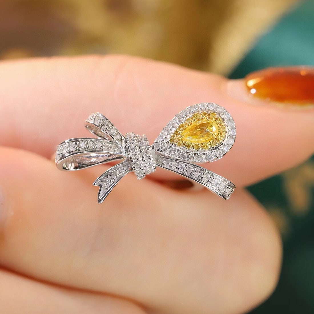 14k Gold 0.50 Ctw Natural Yellow Diamond & Diamond Ring: Ref:231192221 // gold content:14k gold // ring size:7. 25us // // main gemstone:yellow diamond // shape:pear // carat weight:0. 18ct // color:yellow // treatment:natural // // adjacent gemstone 2 :