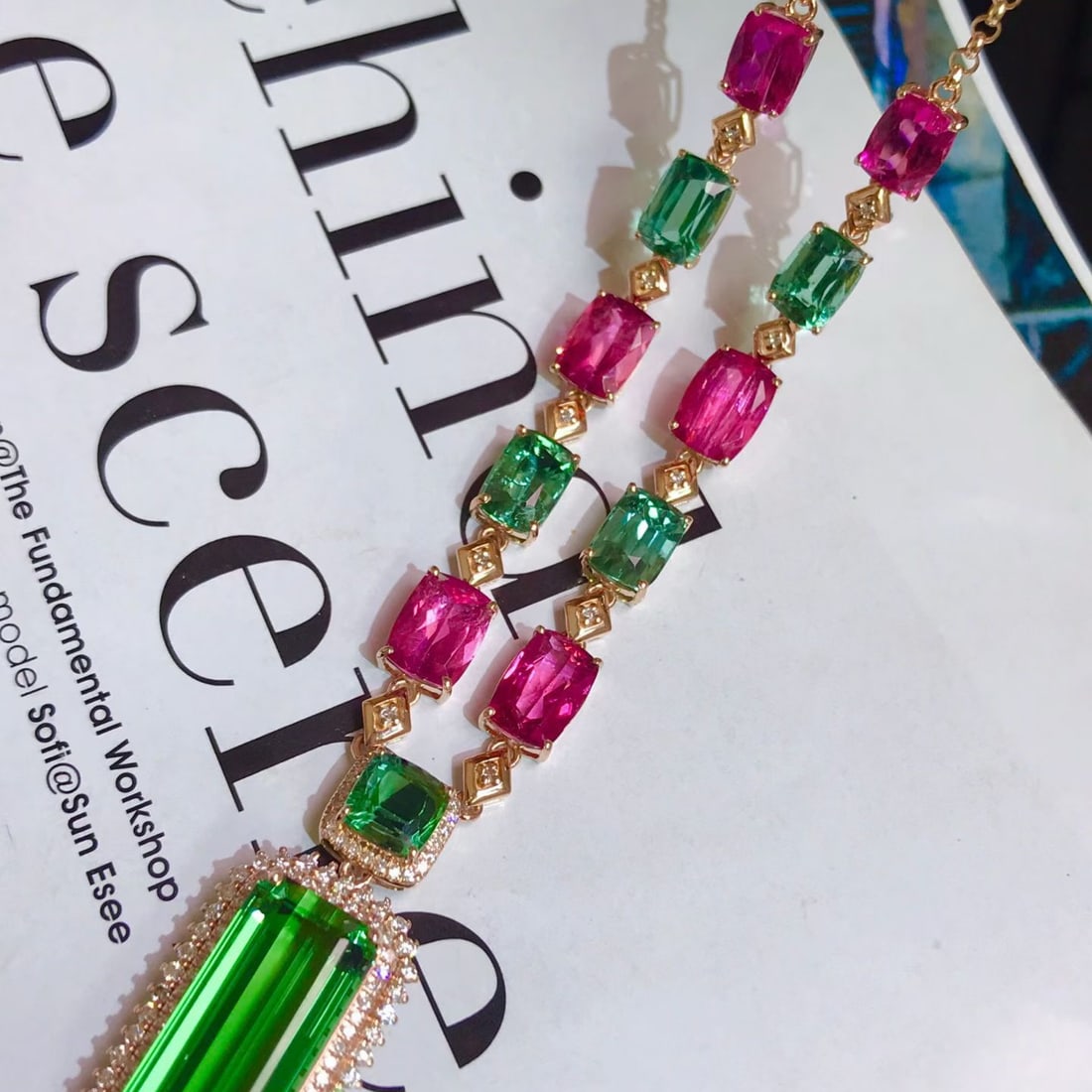 14k Gold 22 Ct Natural Tourmaline & Diamond Necklace - 6