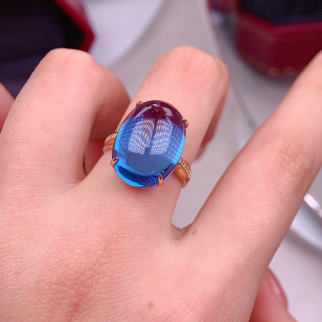 14k Gold 19.95 Ct Natural Topaz & Diamond Ring - 4