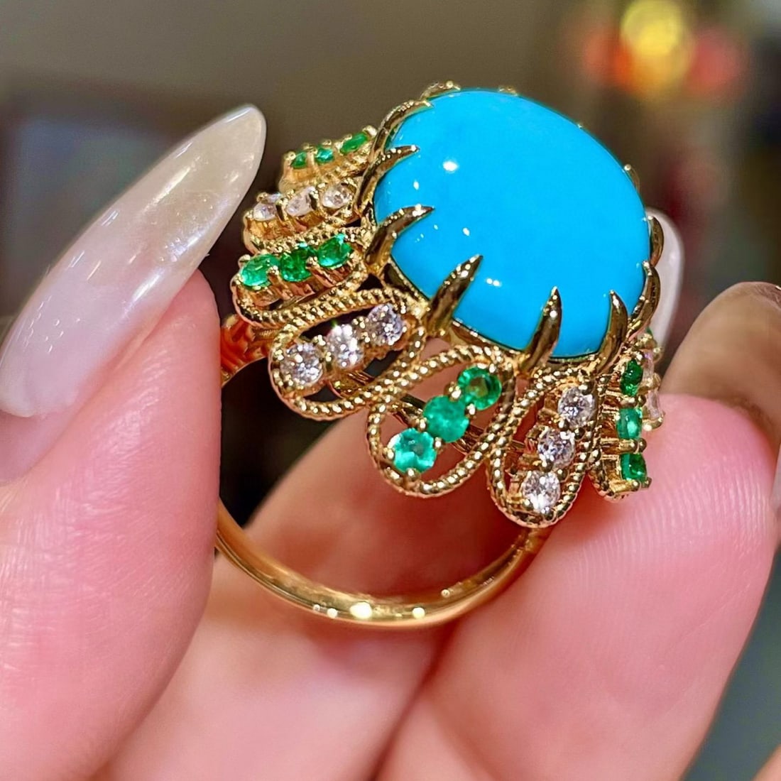 14k Gold 9.28 Ctw Natural Blue Turquoise & Emerald Ring - 3