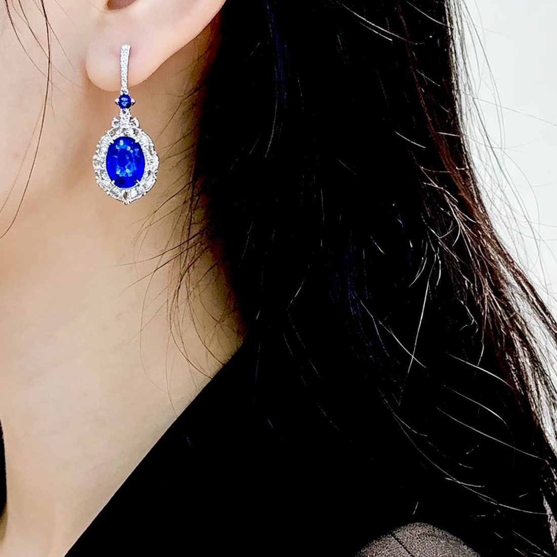 14k Gold 4.65 Ct Natural Sapphire & Diamond & Sapphire Earrings - 4