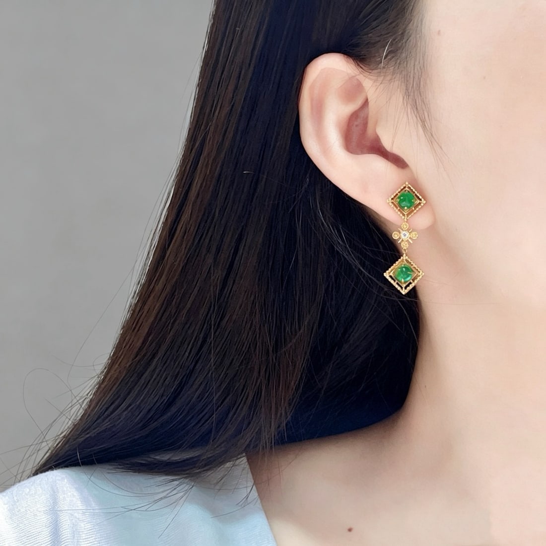 14k Gold 2.04 Ctw Natural Emerald & Diamond Earrings - 6