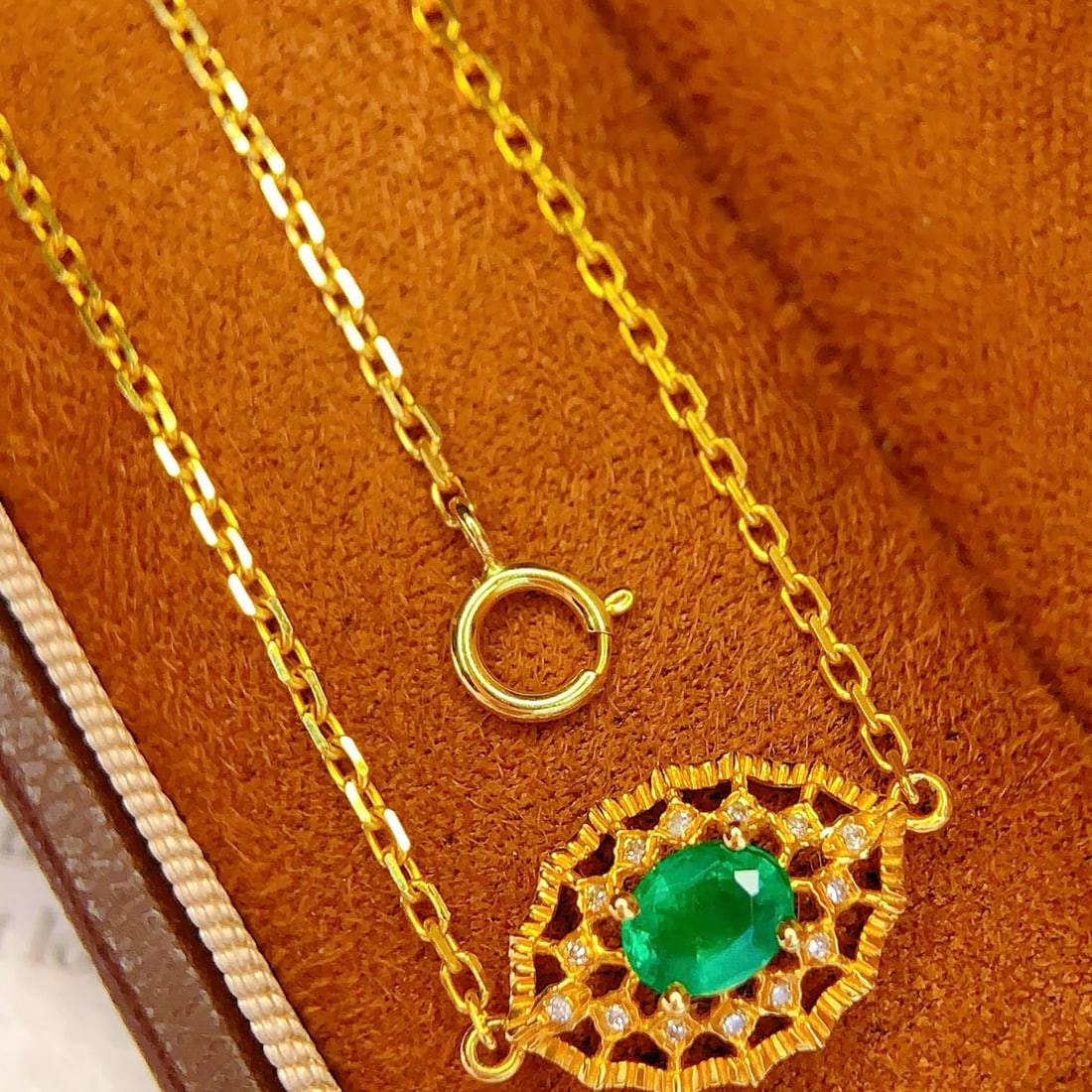 14k Gold 0.45 Ct Natural Emerald & Diamond Bracelet - 2