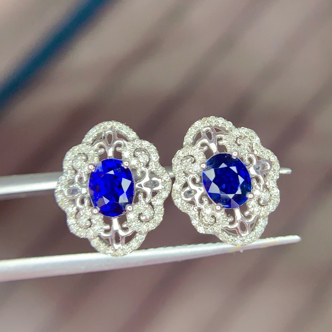 14k Gold 1.2 Ct Natural Sapphire & Diamond Earrings - 4
