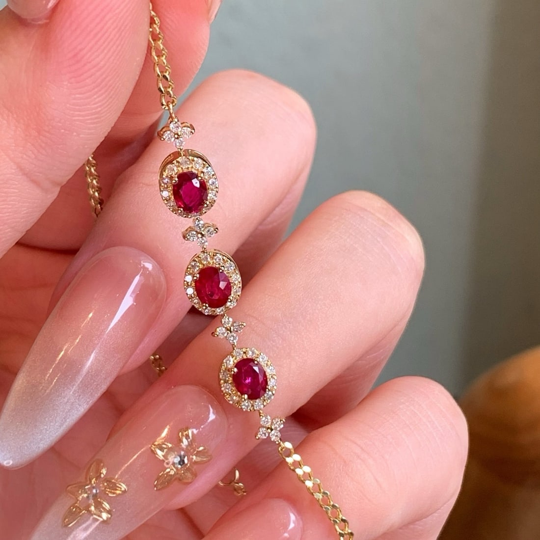 14k Gold 1.33 Ctw Vivid Red Natural Ruby & Diamond Bracelet - 4
