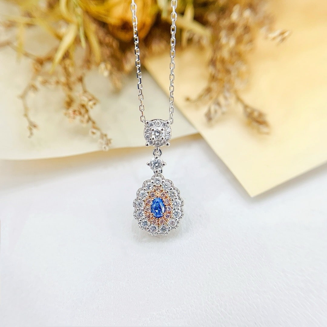 14k Gold 0.43 Ctw Natural Blue Diamond & Diamond Necklace: Ref:231192414 // gold content:14k gold // main gemstone:blue diamond // shape:pear // carat weight:0. 08ct // color:blue // treatment:natural // // adjacent gemstone 2 : diamond // shape:round //