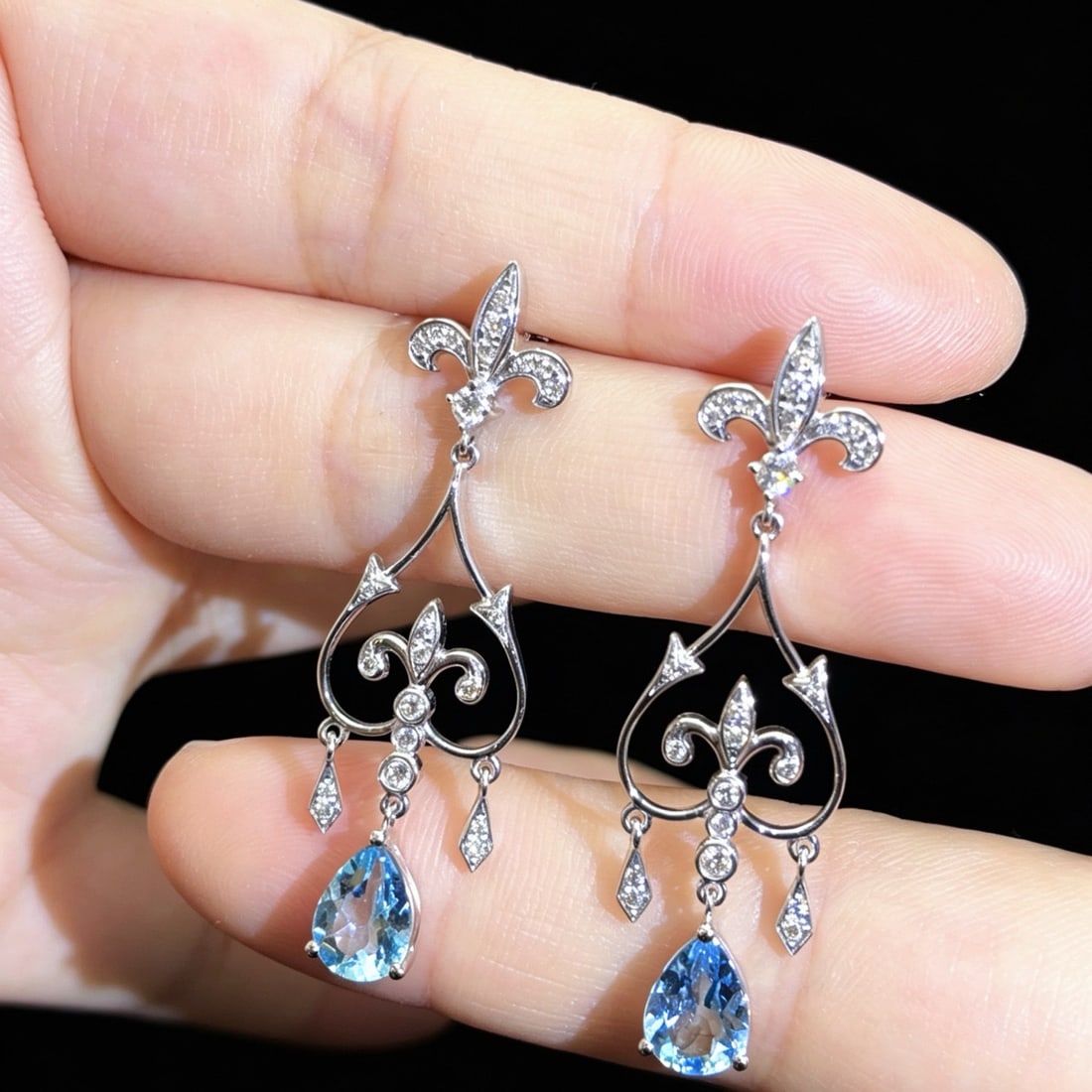 14k Gold 2.35 Ctw Natural Aquamarine & Diamond Earrings - 4