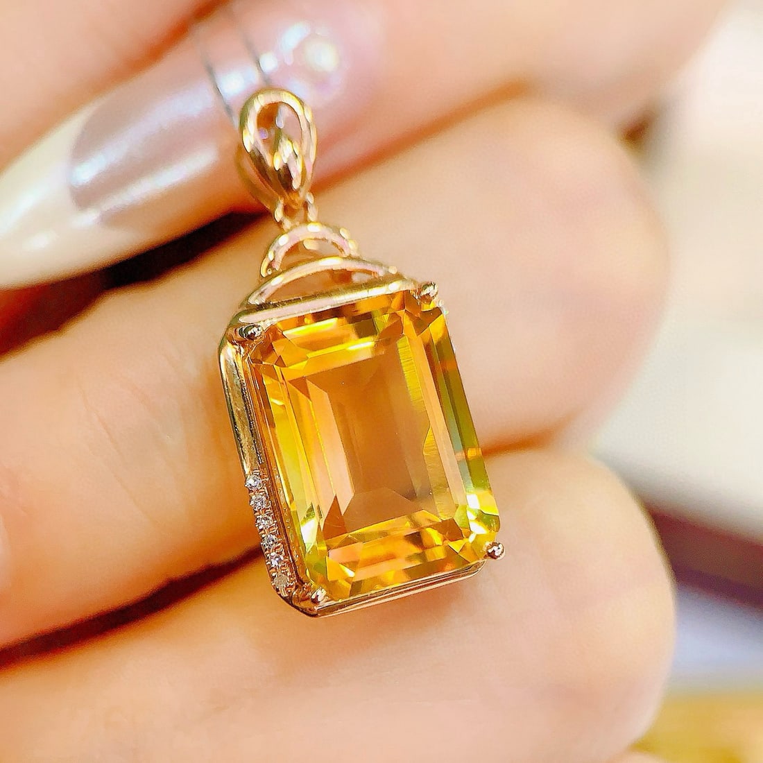 14k Gold 7.68 Ctw Natural Citrine & Diamond Pendant( Without Chain ) - 4
