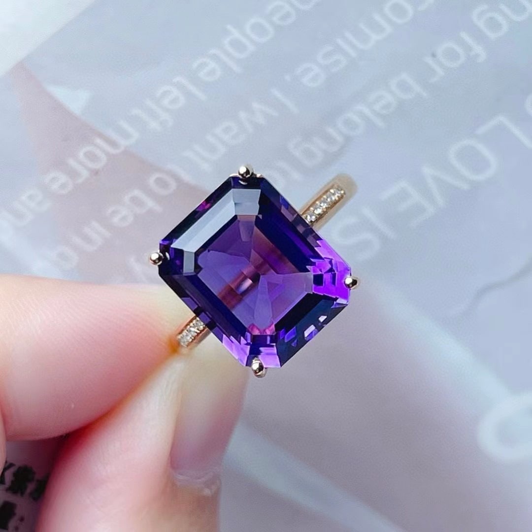 14k Gold 6.15 Ct Natural Amethyst & Diamond Ring - 2