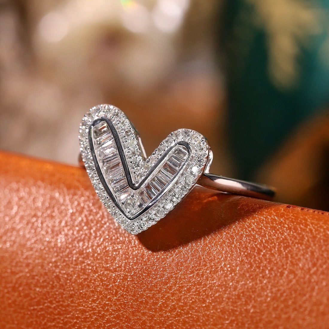 14k Gold 0.38 Ct Natural H Diamond Ring - 2