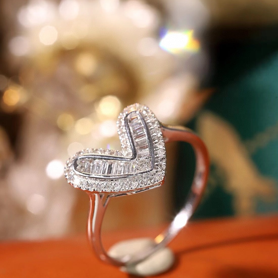 14k Gold 0.38 Ct Natural H Diamond Ring - 3