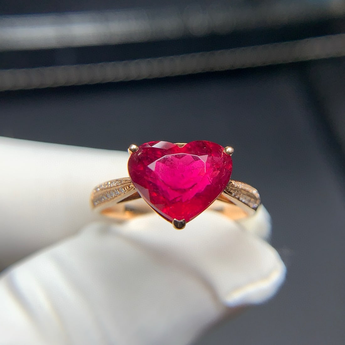 14k Gold 4.5 Ct Natural Tourmaline & Diamond Ring - 8