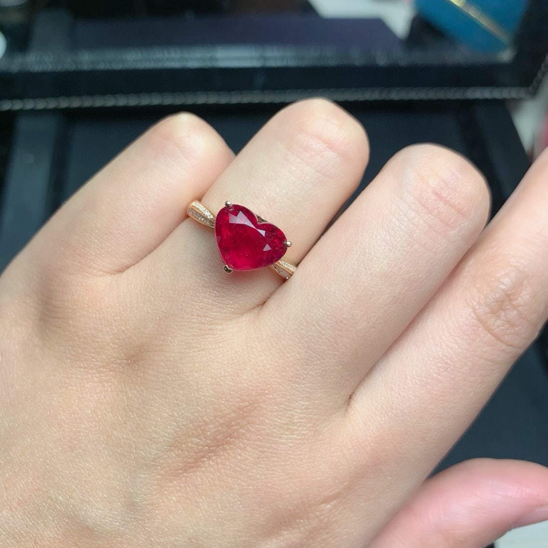 14k Gold 4.5 Ct Natural Tourmaline & Diamond Ring - 9