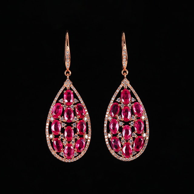 14k Gold 6.33 Ctw Natural Ruby & Diamond Earrings: Ref:231063180 // gold content:14k gold // main gemstone:ruby // shape:oval // carat weight:5. 55ct // color:red // treatment:natural // // adjacent gemstone 2 : diamond // number of stones:176 //
