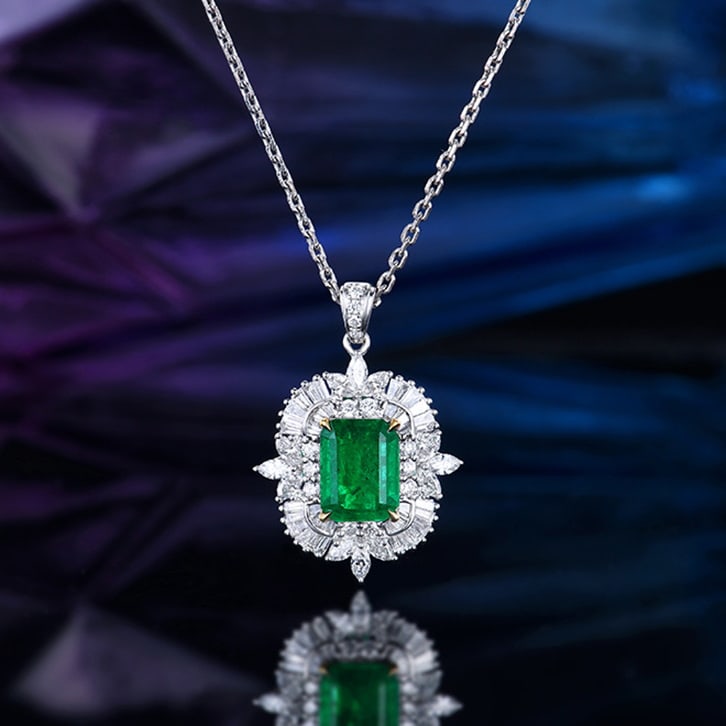 14k Gold 2.59 Ctw Vivid Green Natural Emerald & Diamond Pendant( Without Chain ): Ref:231064010 // gold content:14k gold // main gemstone:emerald // shape:octagonal // carat weight:1. 67ct // color:vivid green // treatment:natural // // adjacent gemstone 2 : diamond // number of