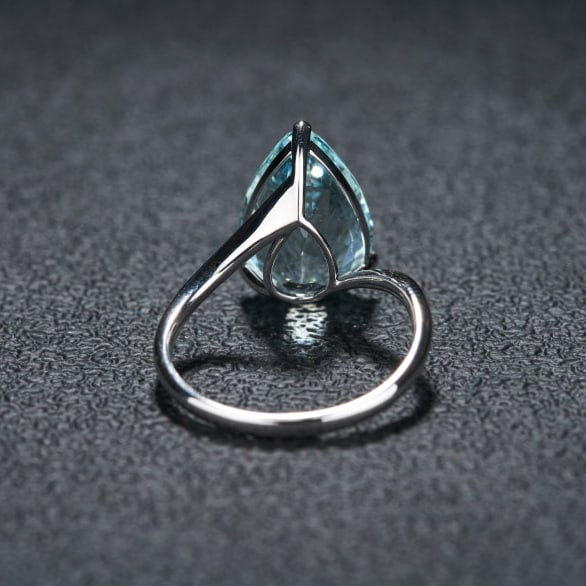 14k Gold 4.49 Ct Natural Aquamarine Ring - 5