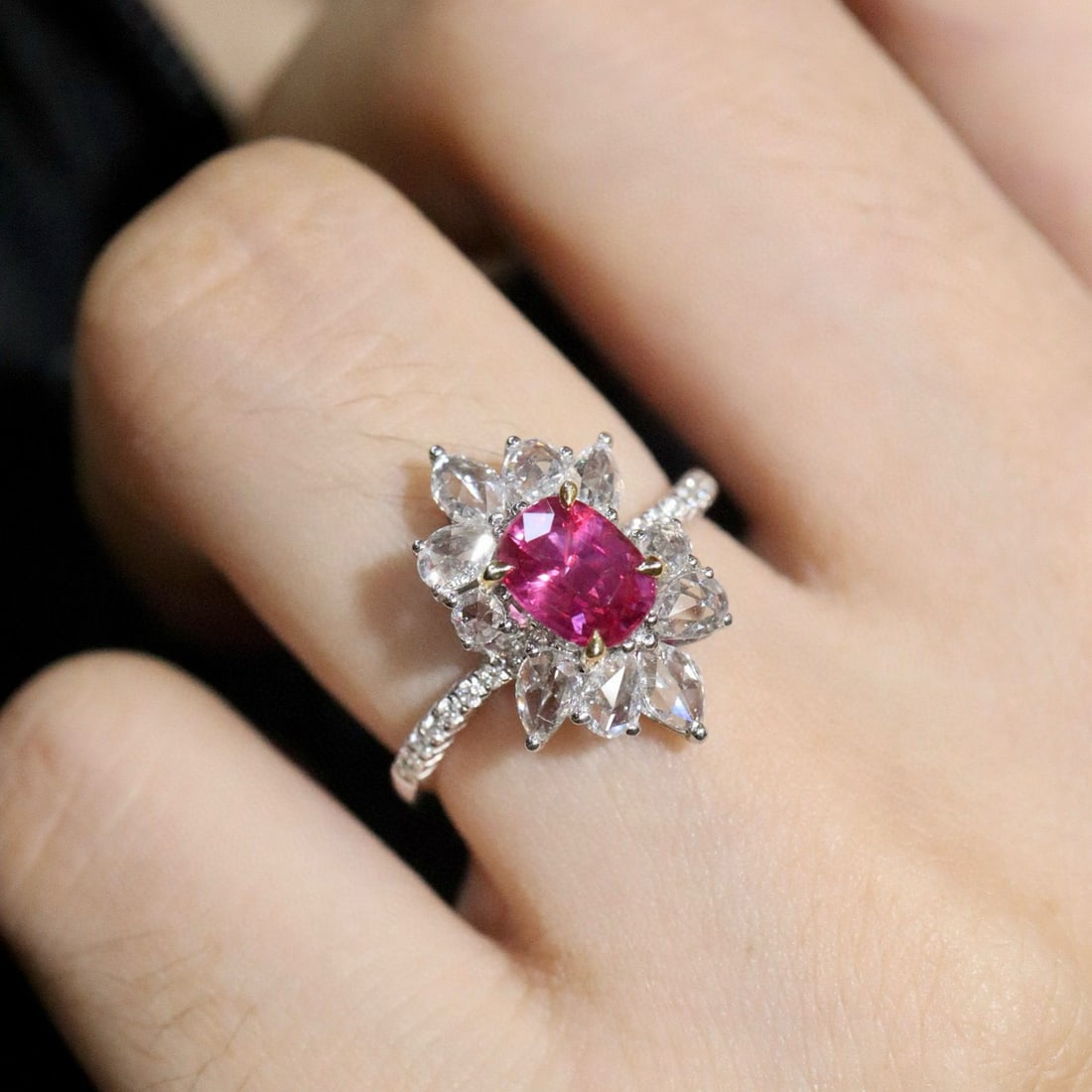 14k Gold 1.80 Ctw Natural Ruby & Diamond Ring - 3