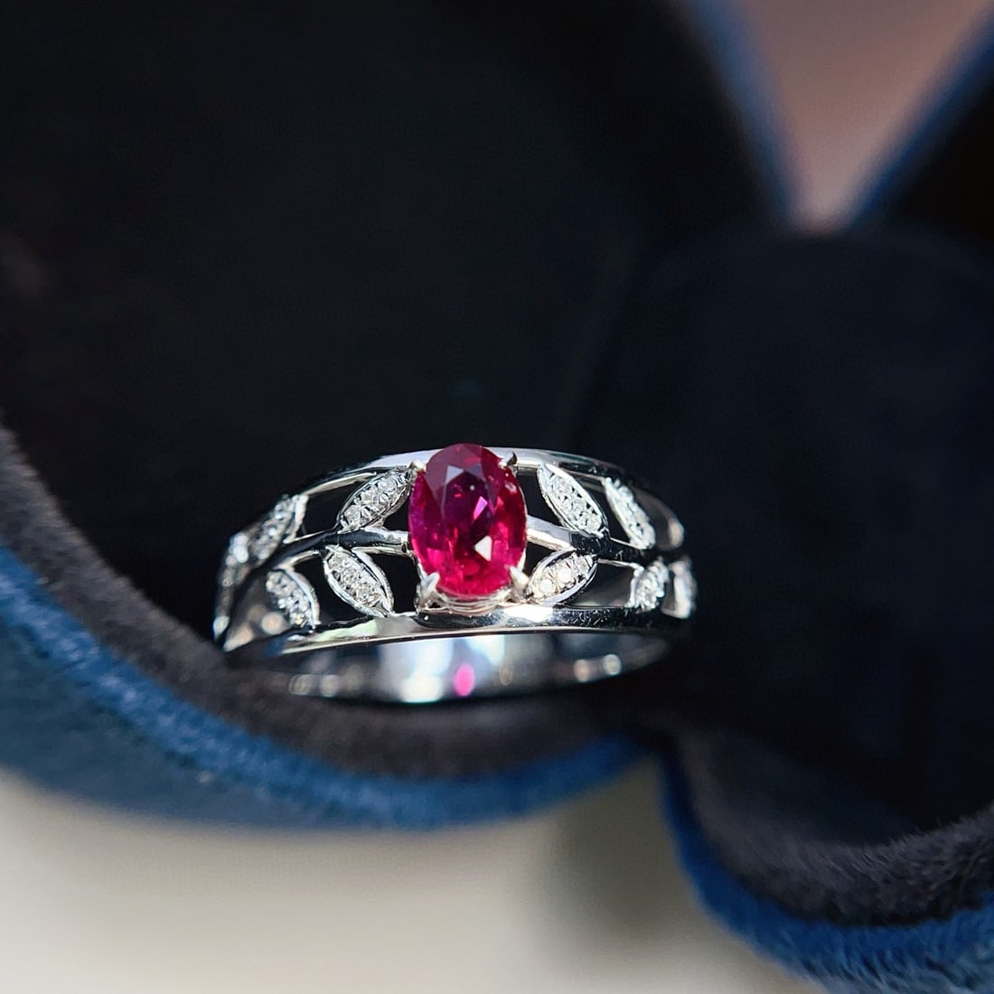 14k Gold 0.70 Ct Natural Ruby & Diamond Ring - 3