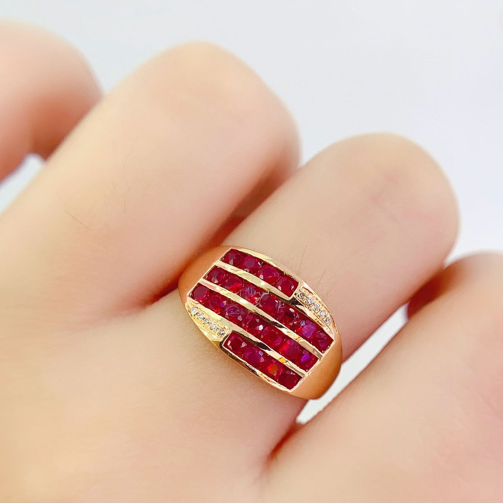 14k Gold 1.8 Ct Natural Ruby & Diamond Ring - 4