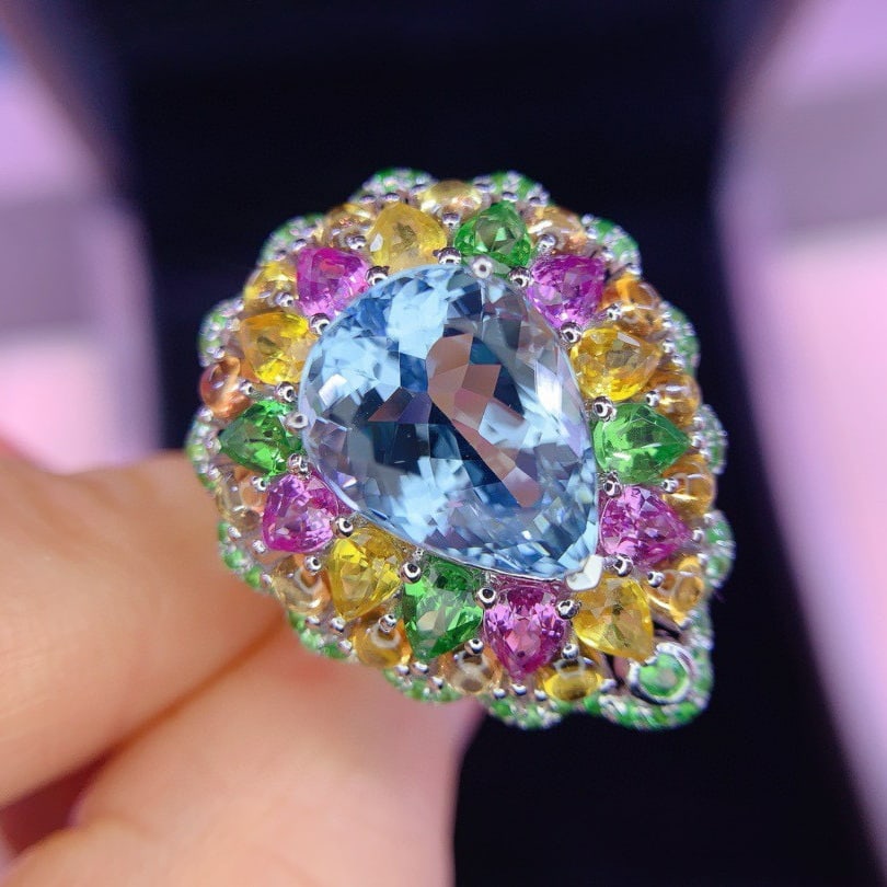 14k Gold 10.49 Ctw Natural Aquamarine & Sapphire & Tsavorite Ring - 2