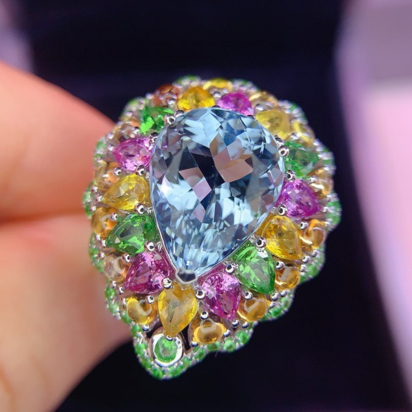 14k Gold 10.49 Ctw Natural Aquamarine & Sapphire & Tsavorite Ring - 3