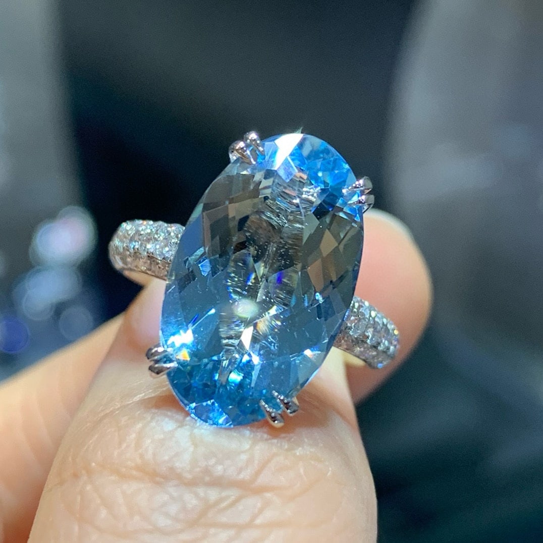 14k Gold 6.38 Ctw Natural Aquamarine & Diamond Ring - 6