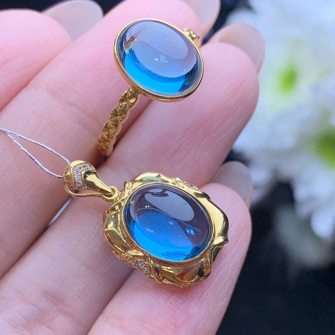 14k Gold 8.86 Ct Natural Topaz & Diamond Jewelry Set - 3