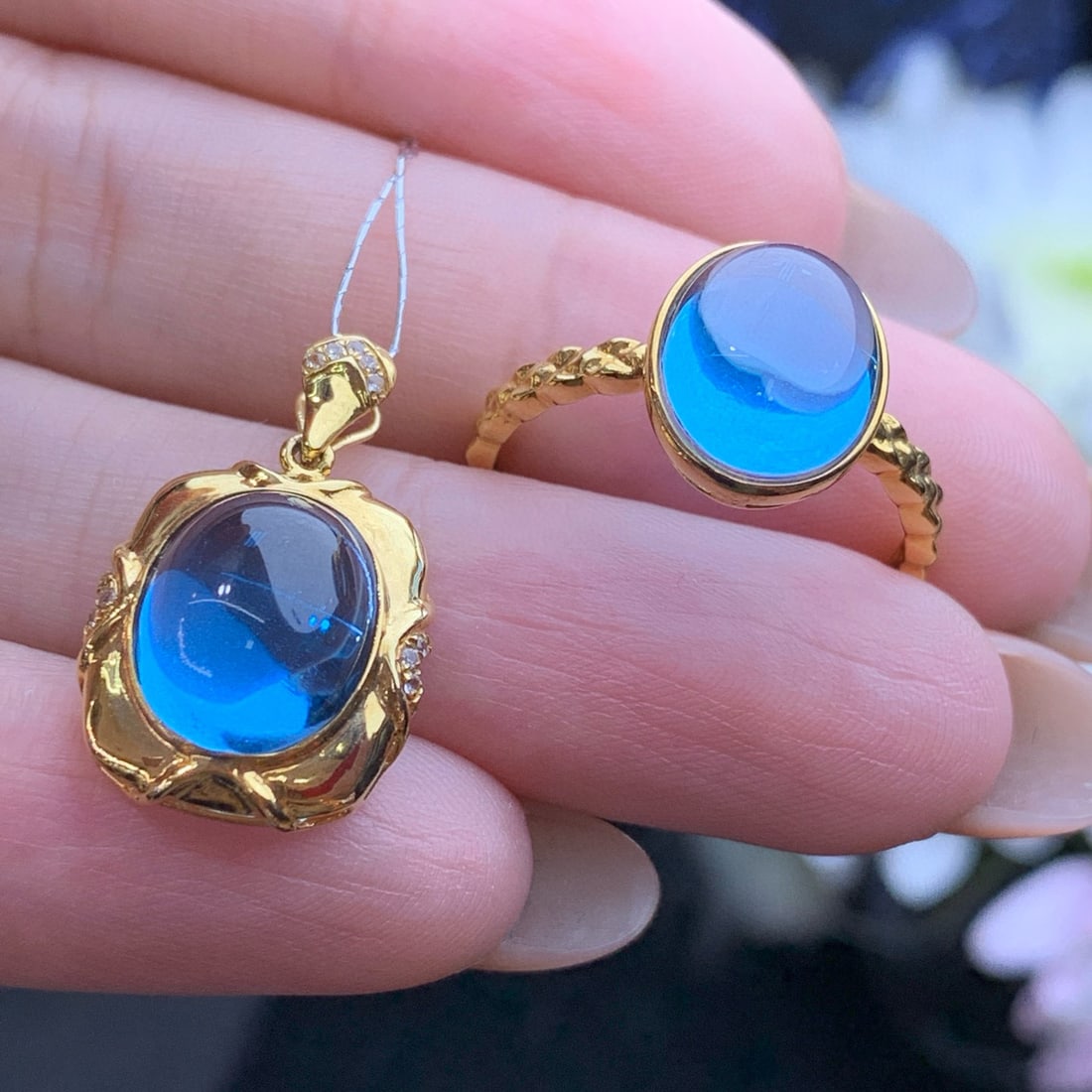 14k Gold 8.86 Ct Natural Topaz & Diamond Jewelry Set - 5