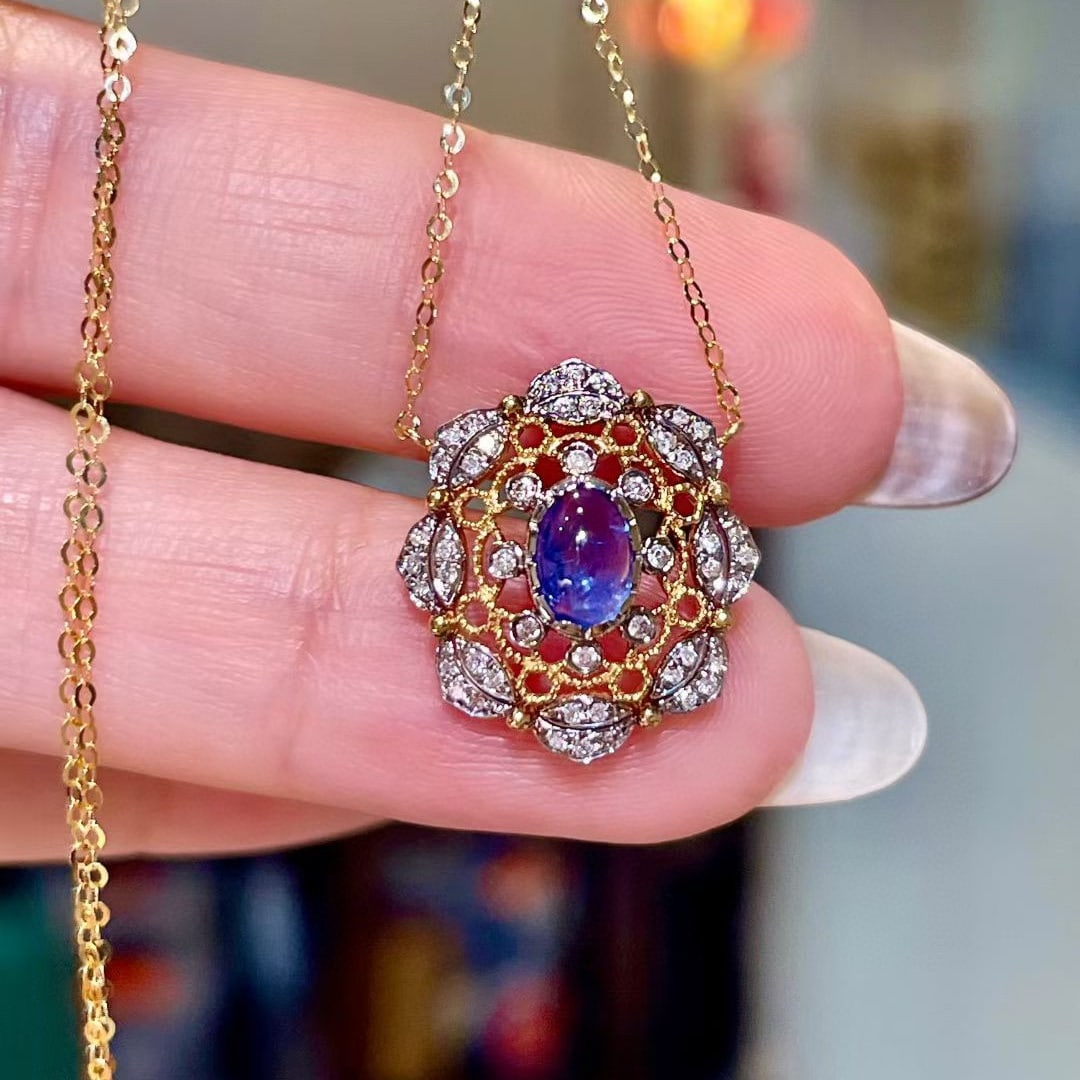 14k Gold 0.80 Ctw Natural Sapphire & Diamond Necklace: Ref:231064224 // gold content:14k gold // main gemstone:sapphire // shape:oval // carat weight:0. 65ct // color:blue // treatment:natural // // adjacent gemstone 2 : diamond // shape:round // carat