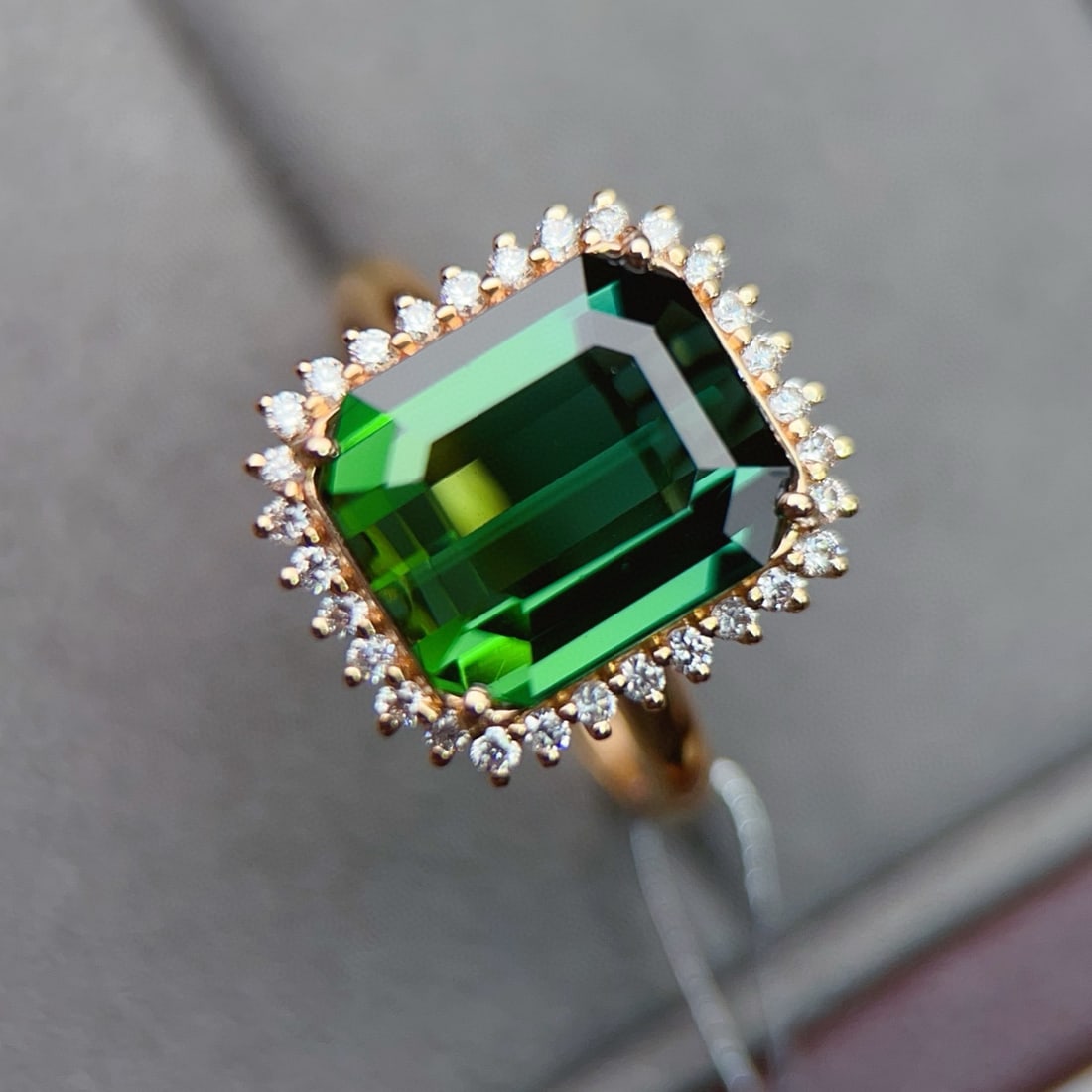 14k Gold 5.35 Ctw Natural Tourmaline & Diamond Ring - 4