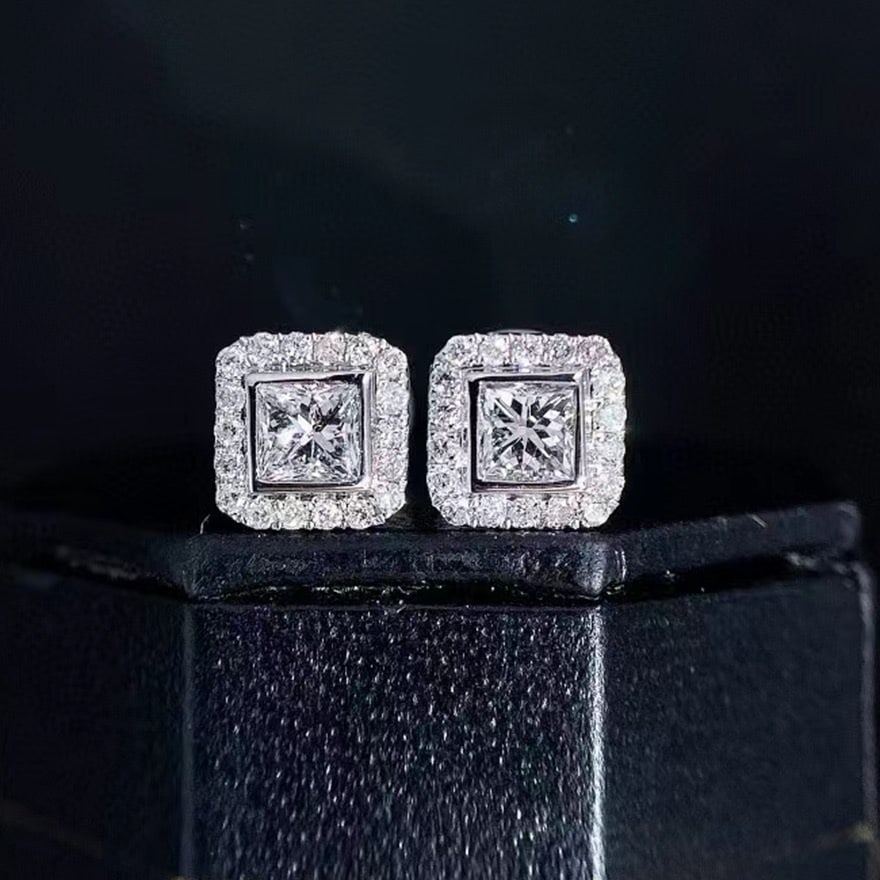 14k Gold 0.33 Ct Natural F-g Diamond Earrings: Ref:231064235 // gold content:14k gold // main gemstone:diamond // shape:princess // carat weight:0. 33ct // clarity grade:vs // color:f-g // treatment:natural // // adjacent gemstone 2 : diamond