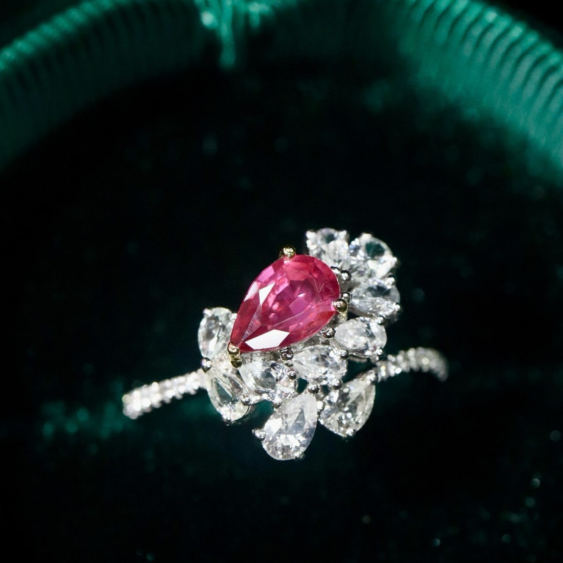 14k Gold 0.85 Ctw Natural Ruby & Diamond Ring: Ref:231064248 // gold content:14k gold // ring size:7. 25us // // main gemstone:ruby // shape:pear // carat weight:0. 77ct // color:red // treatment:natural // // adjacent gemstone 2 : diamond // shap