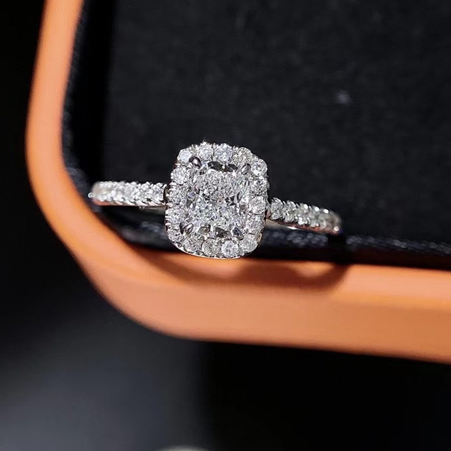 Gia Certified 14k Gold 0.50 Ct Natural H Vs1 Cushion Diamond Ring: Ref:231064274 // gold content:14k gold // ring size:7. 25us // // main gemstone:diamond // certified:gia // shape:cushion // carat weight:0. 50ct // clarity grade:vs1 // color:h //