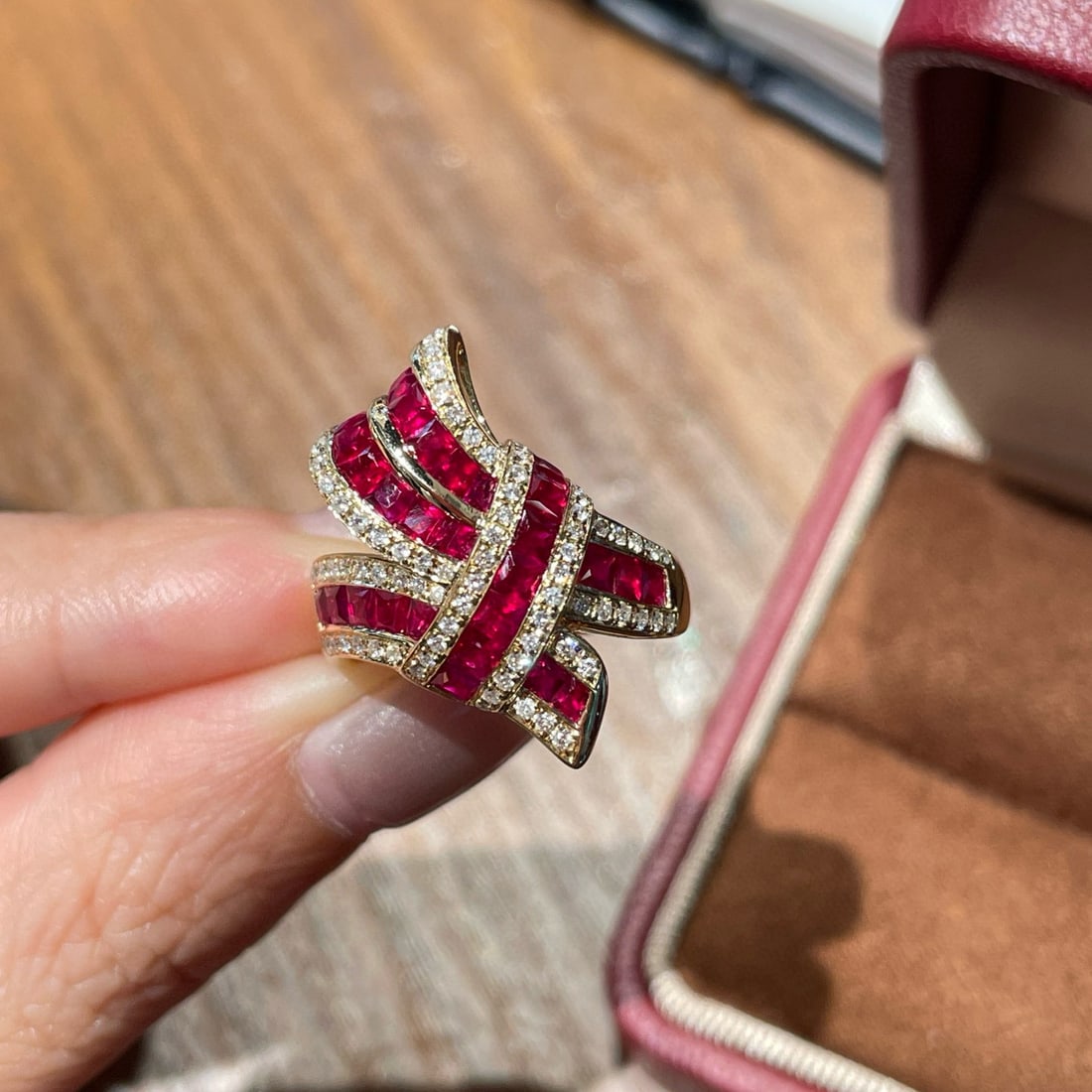 14k Gold 2 Ct Natural Ruby & Diamond Ring - 4