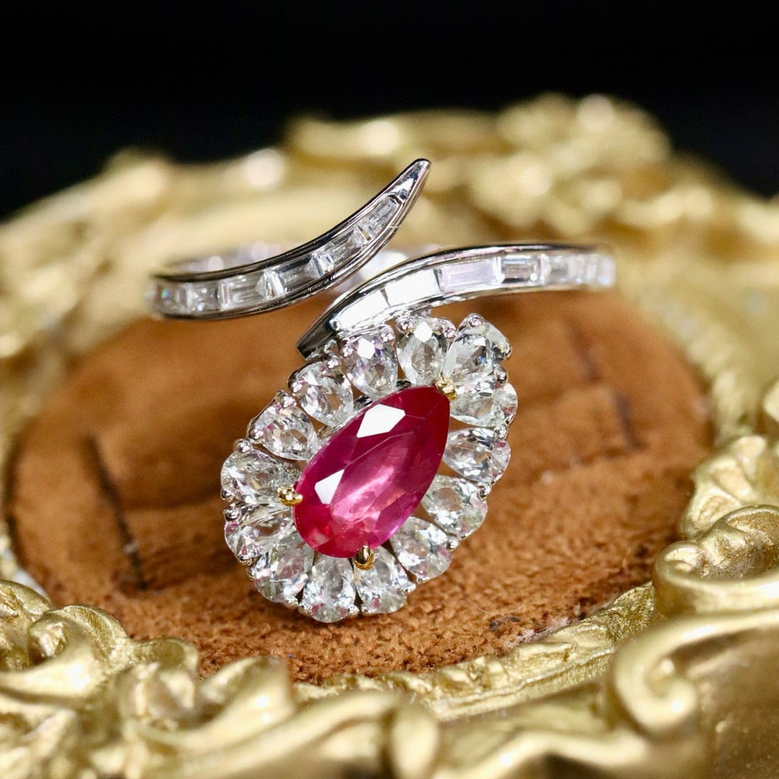 14k Gold 1.03 Ctw Natural Ruby & Diamond Ring - 2