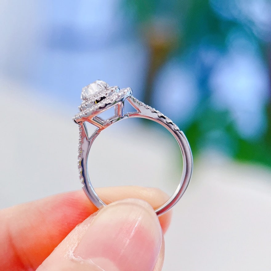 Gia Certified 14k Gold 0.50 Ct Natural I Vs2 Oval Diamond Ring - 2