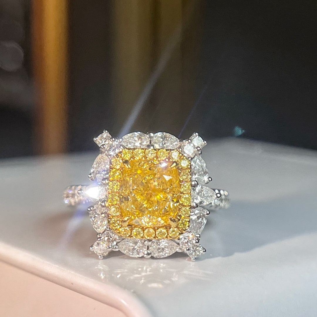 14k Gold 3.16 Ctw Natural Yellow Diamond & Diamond Ring/pendant( Without Chain ): Ref:231064389 // gold content:14k gold // ring size:7. 25us // // main gemstone:yellow diamond // shape:cushion // carat weight:2. 01ct // color:yellow // treatment:natural // // adjacent gemstone