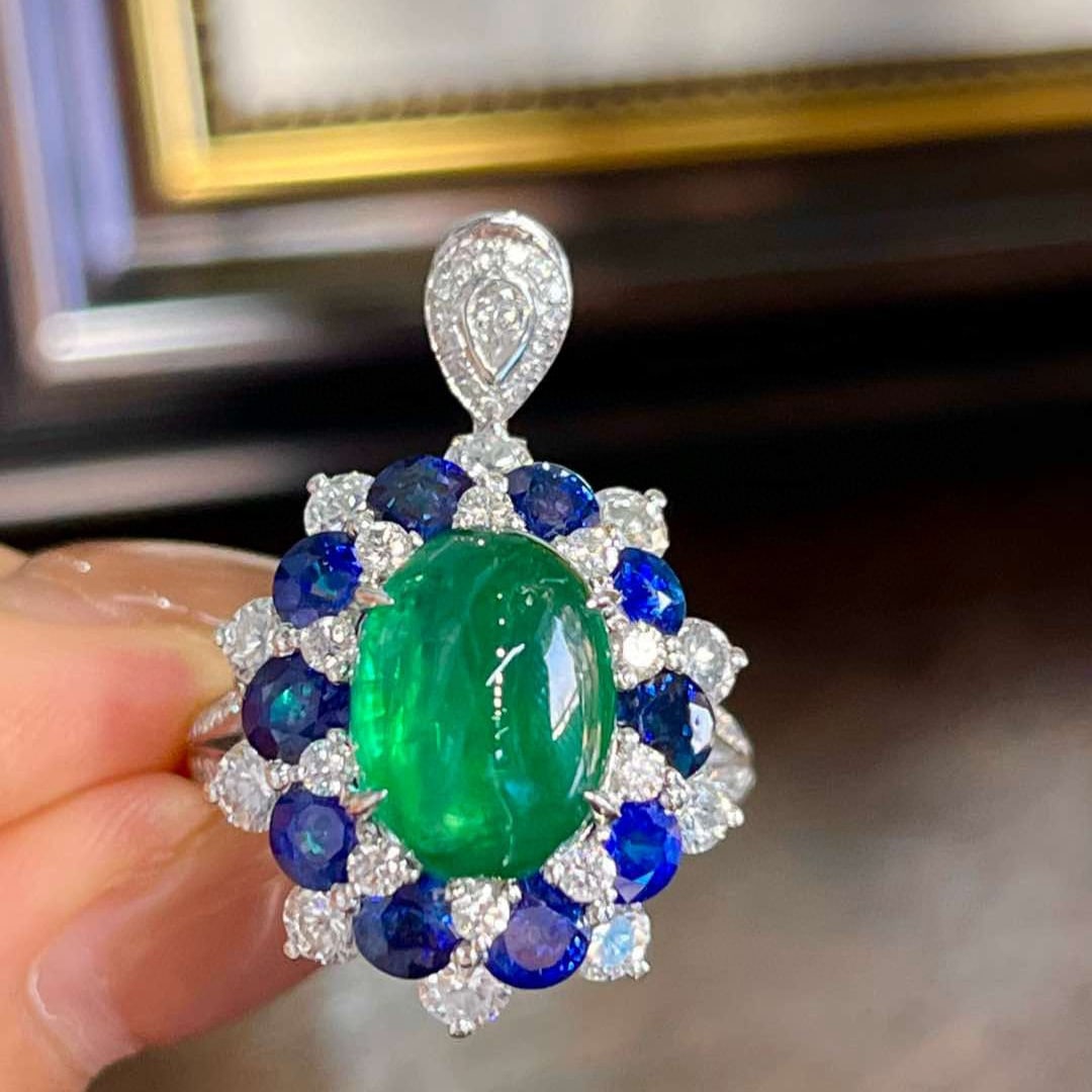 14k Gold 8.82 Ctw Vivid Green Natural Emerald & Sapphire Ring/pendant( Without Chain ): Ref:231064397 // gold content:14k gold // ring size:7. 25us // // main gemstone:emerald // shape:oval // carat weight:5. 13ct // color:vivid green // treatment:natural // // adjacent gemstone 2 :