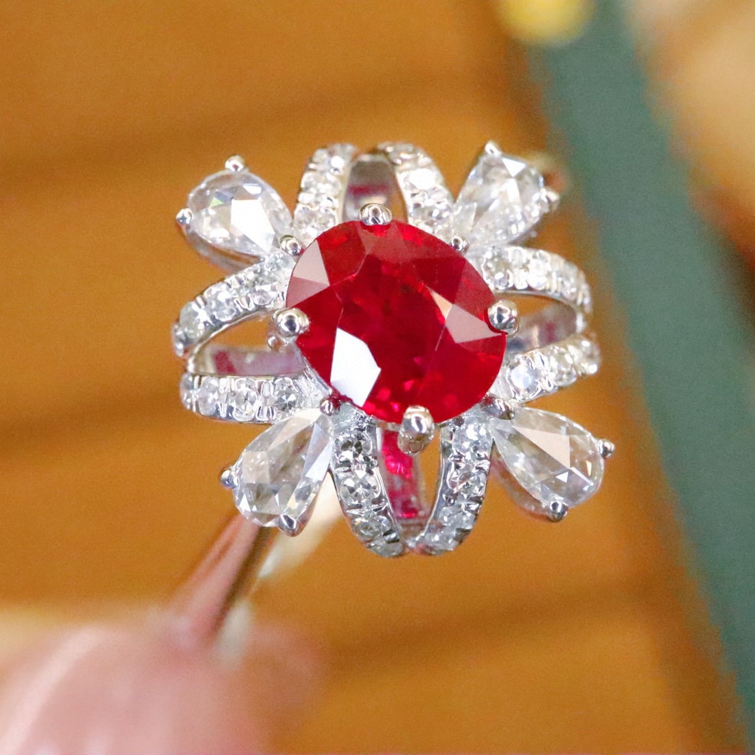 14k Gold 0.80 Ctw Natural Ruby & Diamond Ring - 2