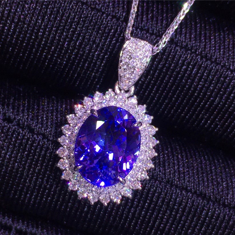 14k Gold 3.2 Ct Natural Tanzanite & Diamond Pendant( Without Chain ) - 3